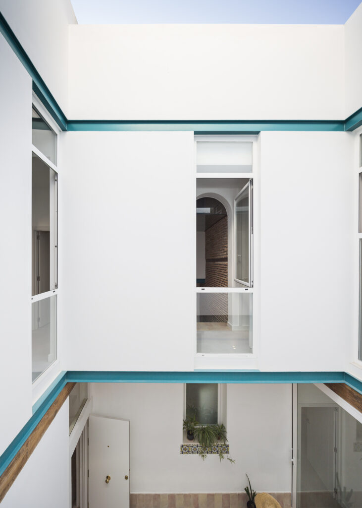 PATIO - TRES CASA EN UNA - MÁLAGA - CHICO MUÑOZ ESTUDIO - ARQUITECTURA